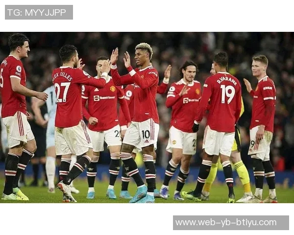 希勒评选本赛季英超最佳阵容阿森纳曼城切尔西桑德兰各有代表 希勒评选本赛季英超最佳阵容阿森纳曼城切尔西桑德兰各有代表