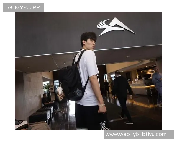 杨瀚森未来轮换策略探讨球队希望提升其经验与自信心